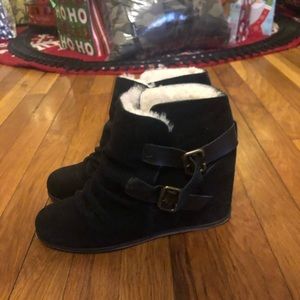 80%20 Hidden Wedge black booties